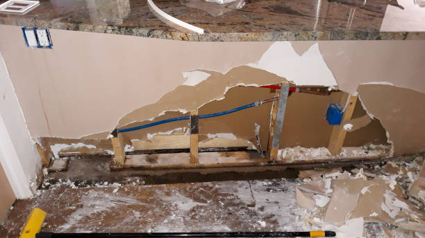 Best 24/7 water damage repair  in Glenwood, IA